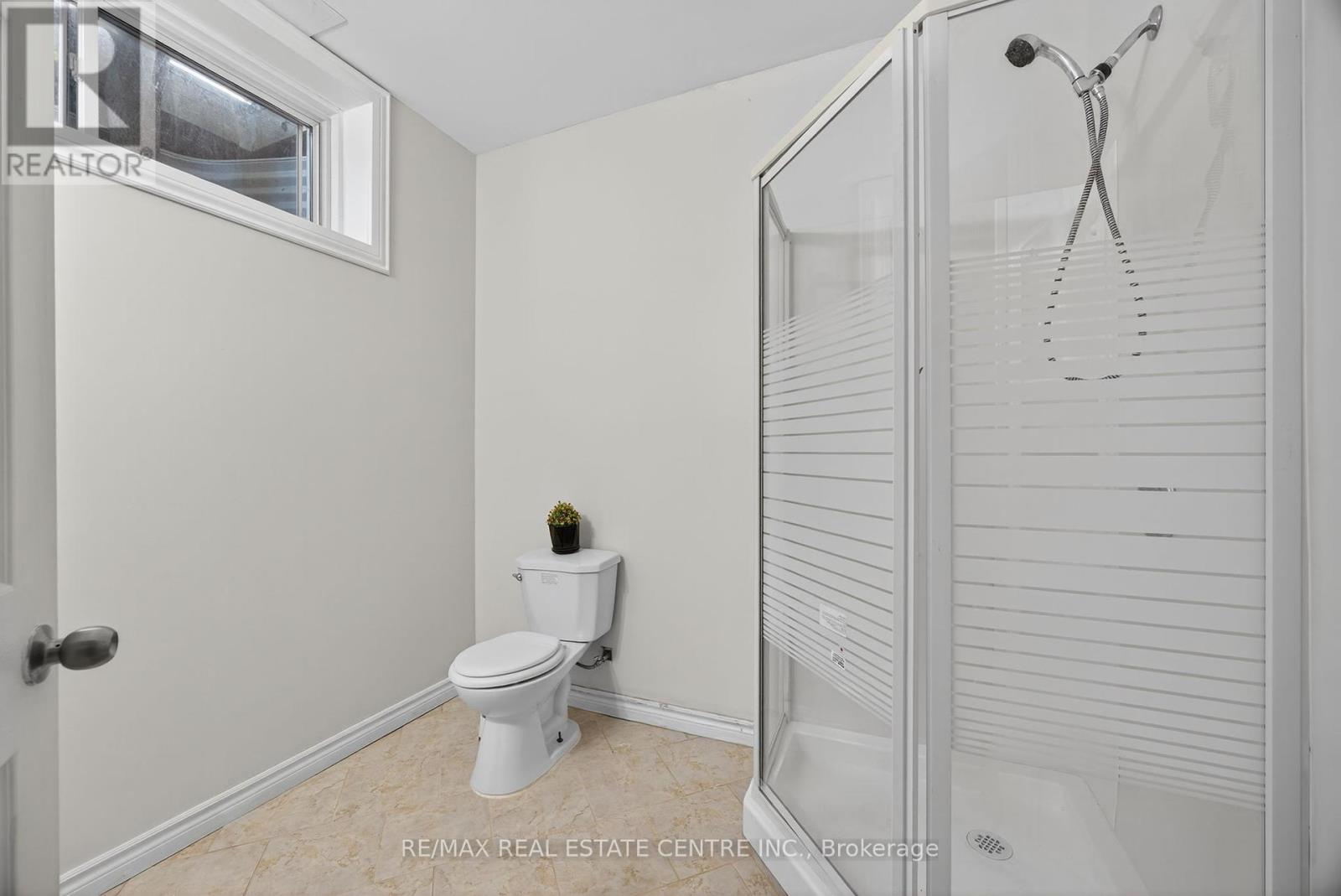 37 Woodland Drive, East Garafraxa, Ontario  L9W 6B7 - Photo 40 - X12451273