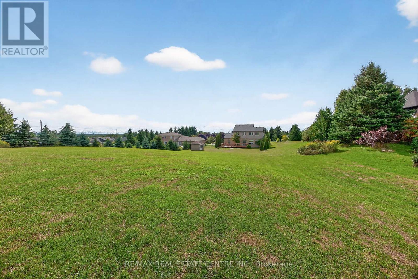37 Woodland Drive, East Garafraxa, Ontario  L9W 6B7 - Photo 45 - X12451273