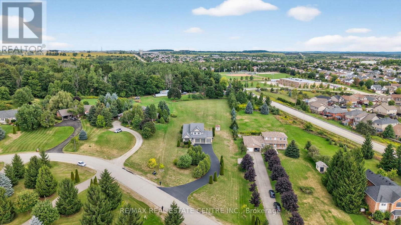37 Woodland Drive, East Garafraxa, Ontario  L9W 6B7 - Photo 50 - X12451273