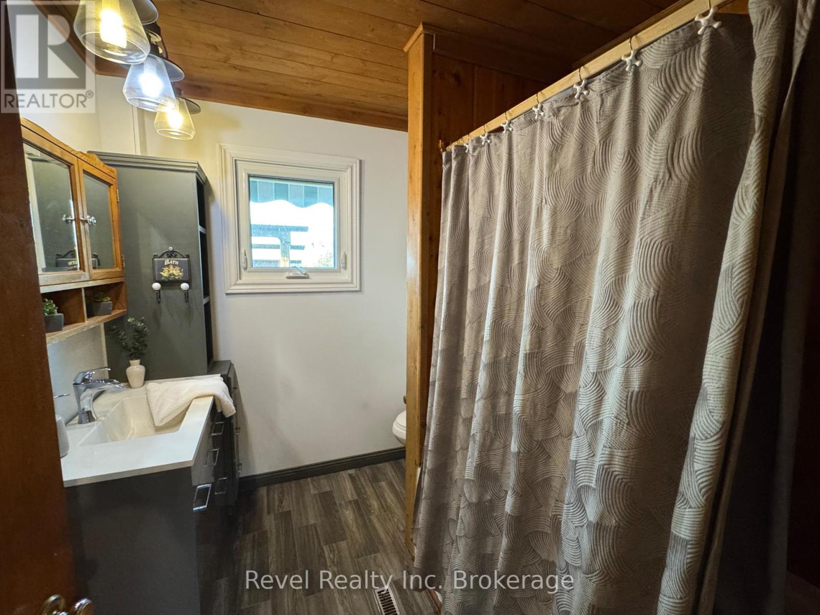 2816 Chiswick Line, Chisholm, Ontario  P0H 1Z0 - Photo 13 - X12451323