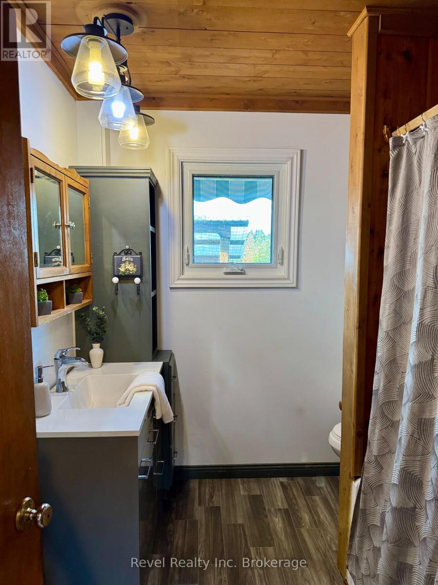 2816 Chiswick Line, Chisholm, Ontario  P0H 1Z0 - Photo 14 - X12451323