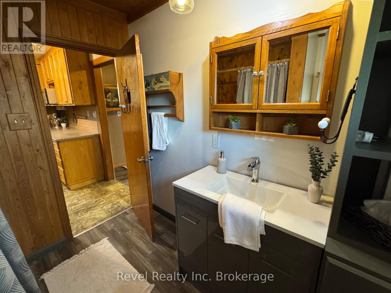 2816 Chiswick Line, Chisholm, Ontario  P0H 1Z0 - Photo 17 - X12451323