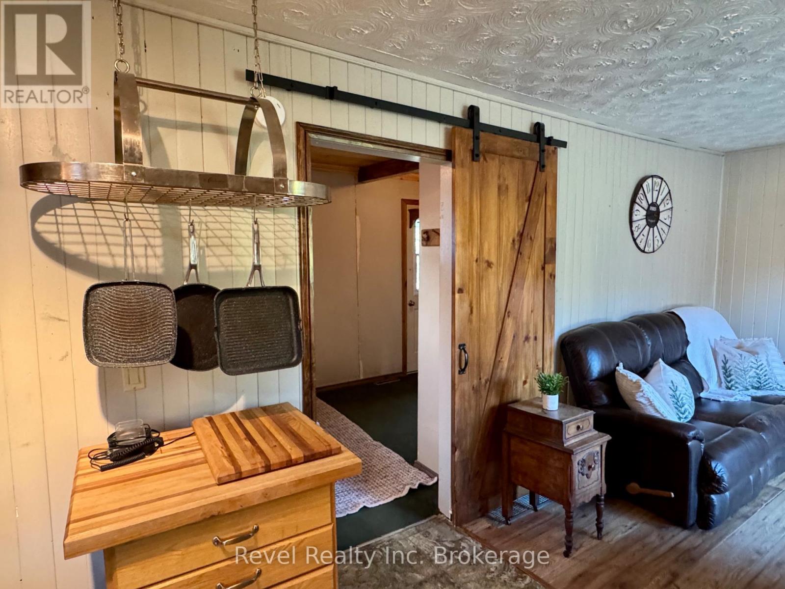 2816 Chiswick Line, Chisholm, Ontario  P0H 1Z0 - Photo 23 - X12451323