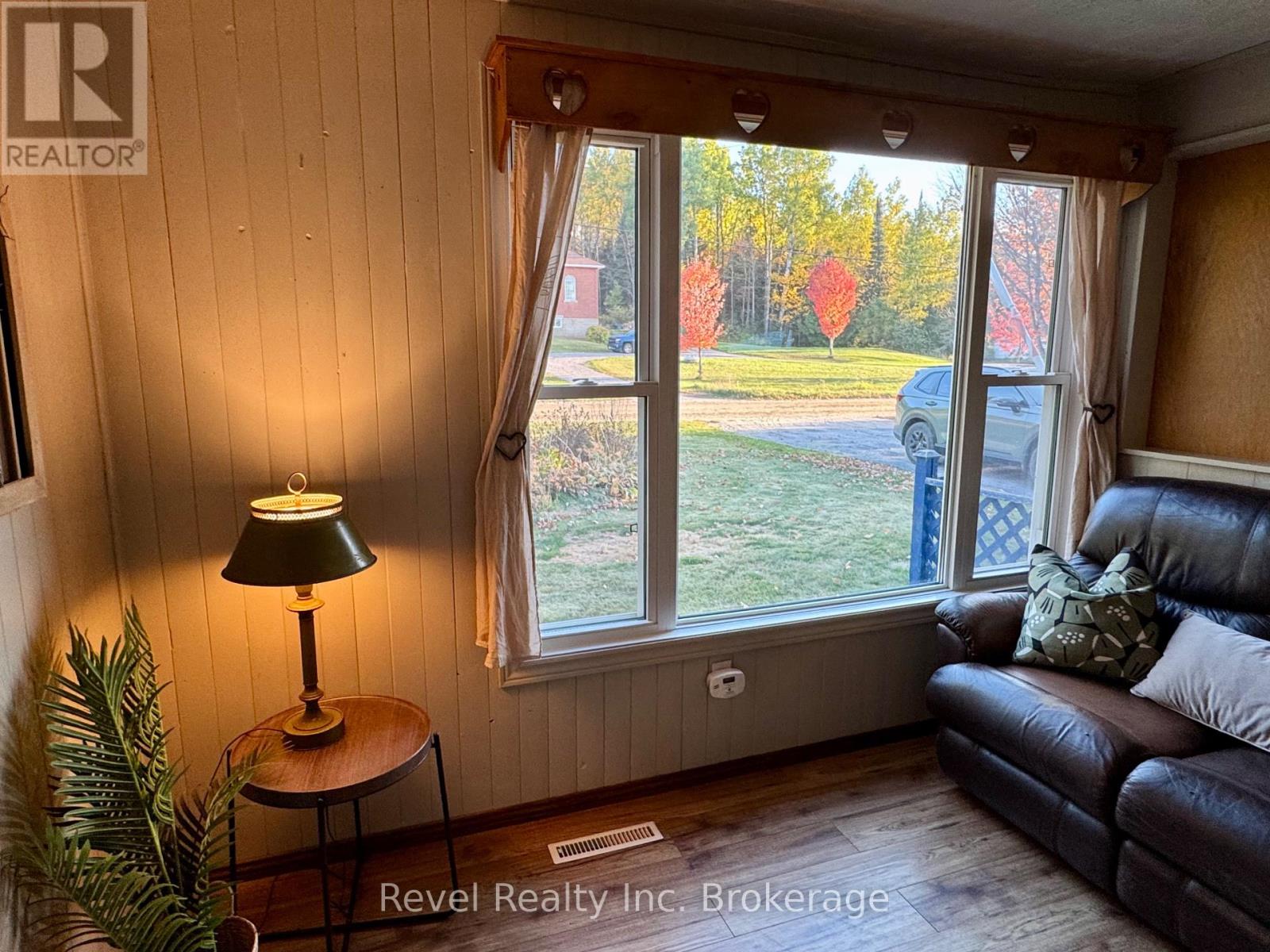 2816 Chiswick Line, Chisholm, Ontario  P0H 1Z0 - Photo 25 - X12451323