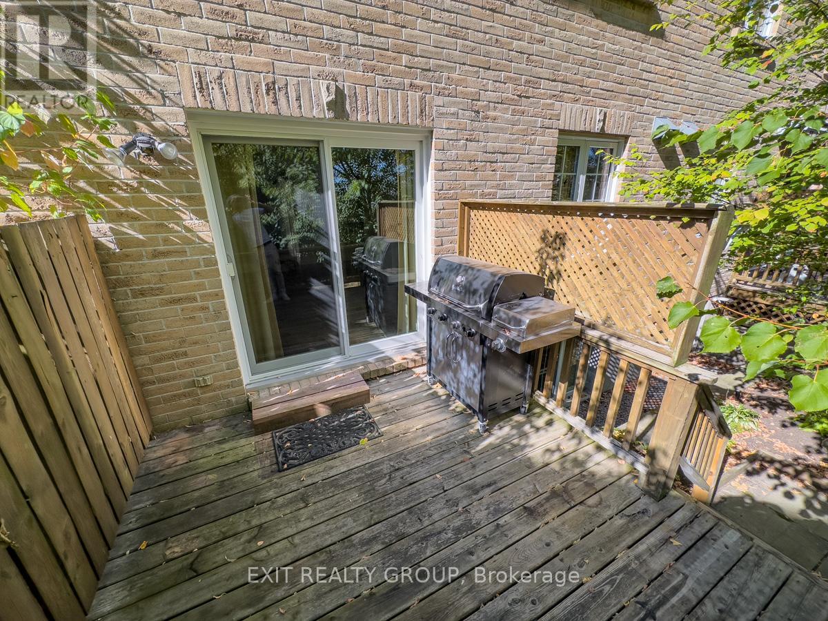 #14 - 11 Janlyn Crescent, Belleville (Belleville Ward), Ontario  K8N 5R4 - Photo 15 - X12426618
