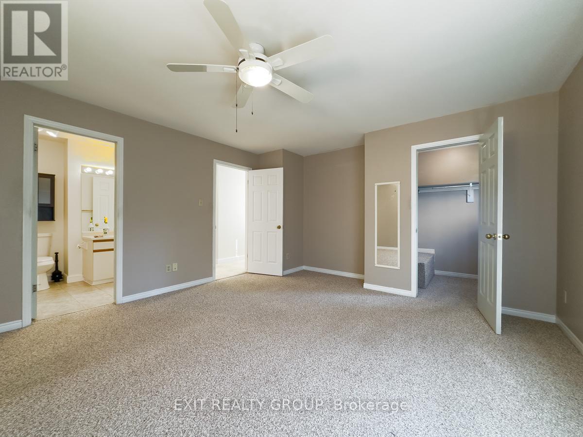 #14 - 11 Janlyn Crescent, Belleville (Belleville Ward), Ontario  K8N 5R4 - Photo 21 - X12426618