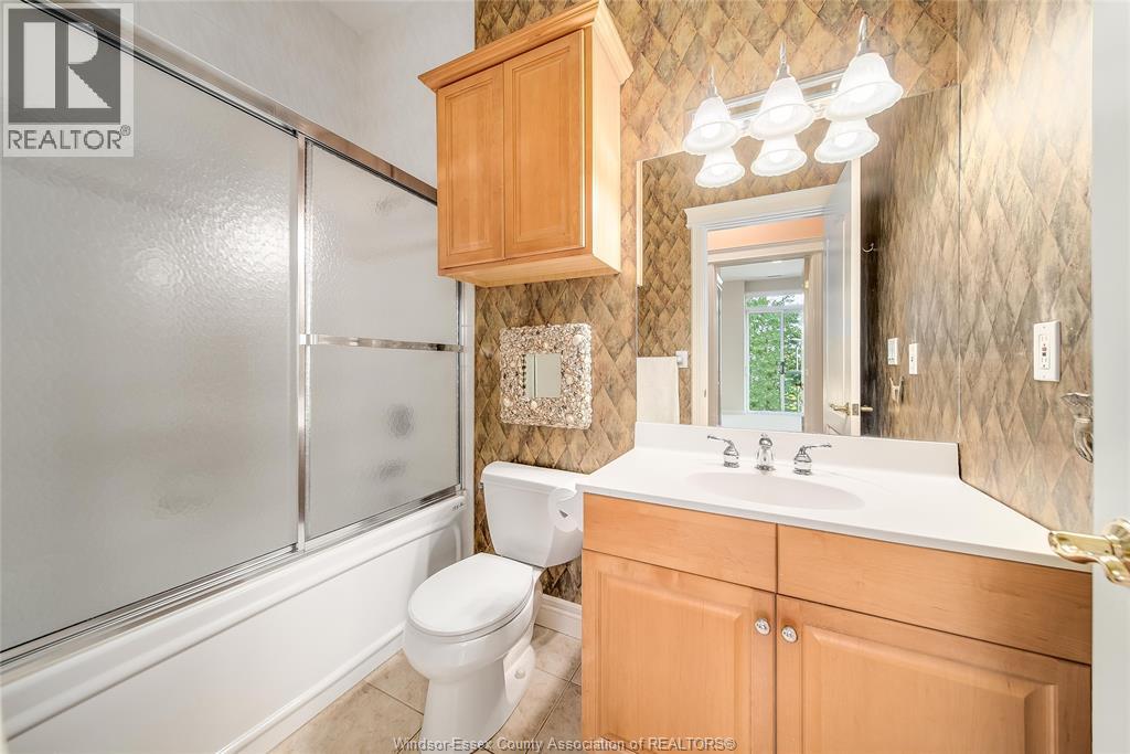 4955 Riverside Drive East Unit# 203, Windsor, Ontario  N8Y 5A3 - Photo 24 - 25025643