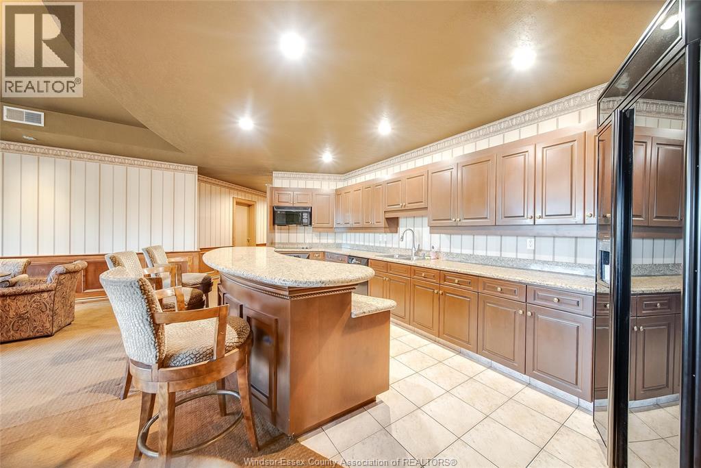 4955 Riverside Drive East Unit# 203, Windsor, Ontario  N8Y 5A3 - Photo 34 - 25025643