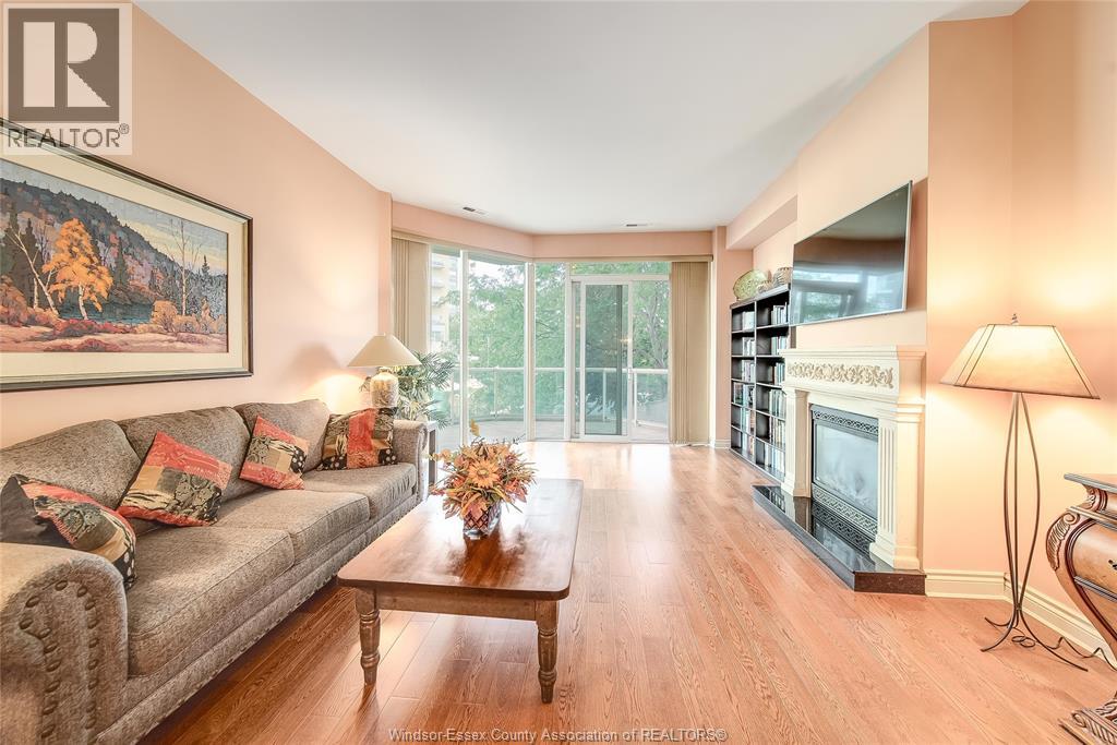 4955 Riverside Drive East Unit# 203, Windsor, Ontario  N8Y 5A3 - Photo 6 - 25025643