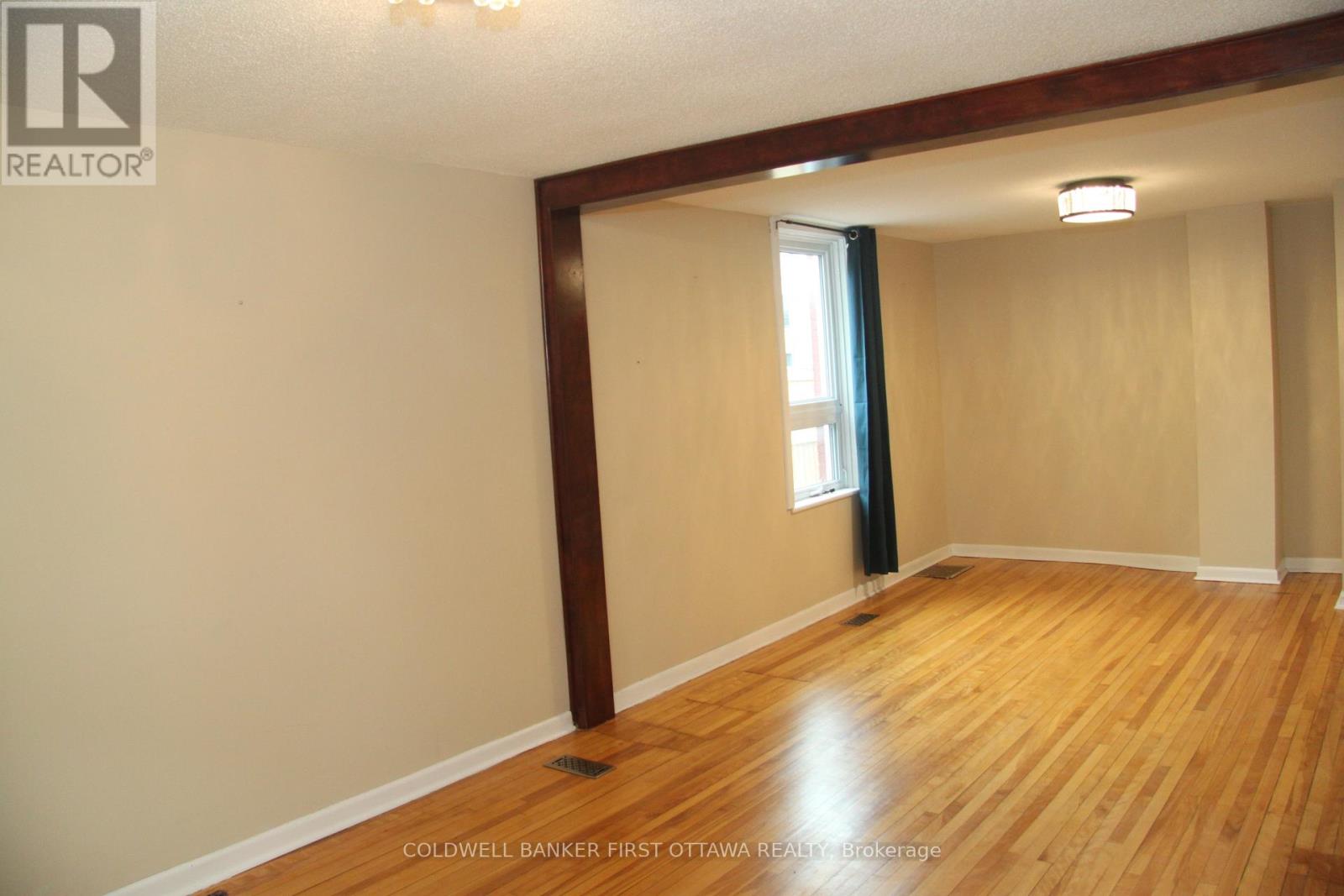 1 - 511 Cooper Street E, Ottawa, Ontario  K1R 5J1 - Photo 17 - X12431450