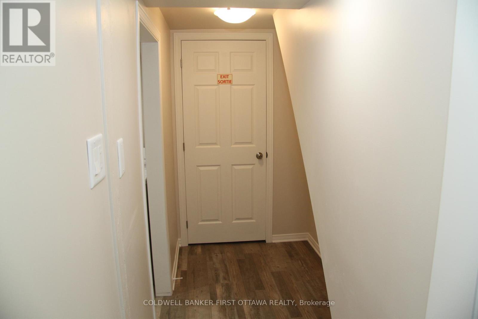 1 - 511 Cooper Street E, Ottawa, Ontario  K1R 5J1 - Photo 27 - X12431450