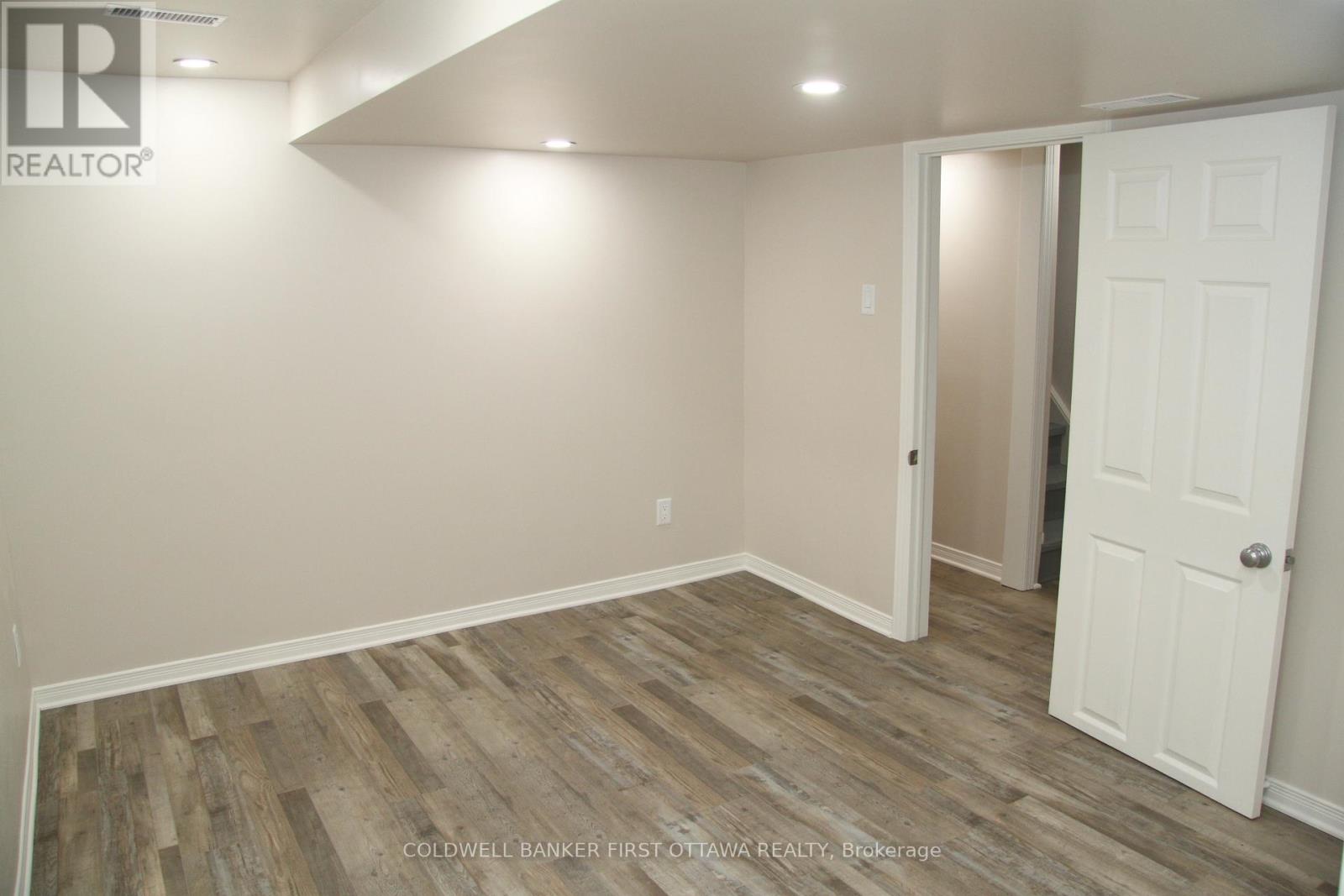 1 - 511 Cooper Street E, Ottawa, Ontario  K1R 5J1 - Photo 30 - X12431450