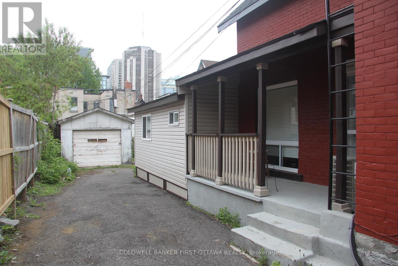 1 - 511 Cooper Street E, Ottawa, Ontario  K1R 5J1 - Photo 4 - X12431450