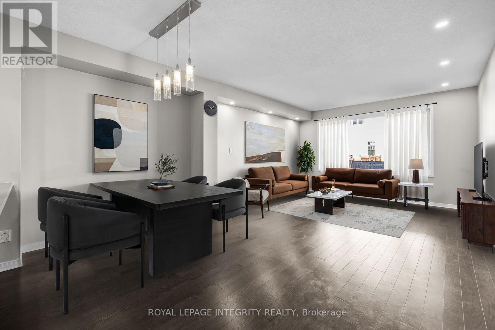 14 Hackney Private, Ottawa, Ontario  K2V 0K8 - Photo 3 - X12450135