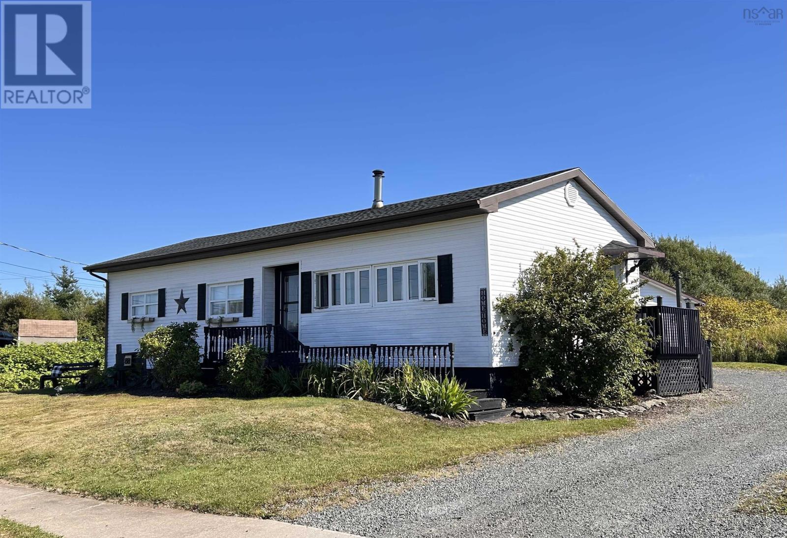 88 Reservior Ave., Glace Bay, Nova Scotia  B1A 4M4 - Photo 2 - 202522571