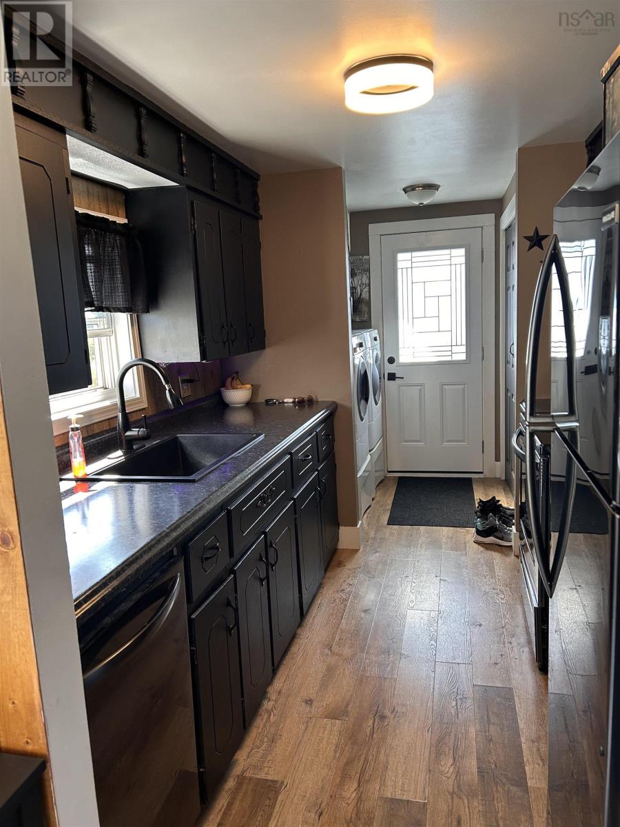 88 Reservior Ave., Glace Bay, Nova Scotia  B1A 4M4 - Photo 6 - 202522571