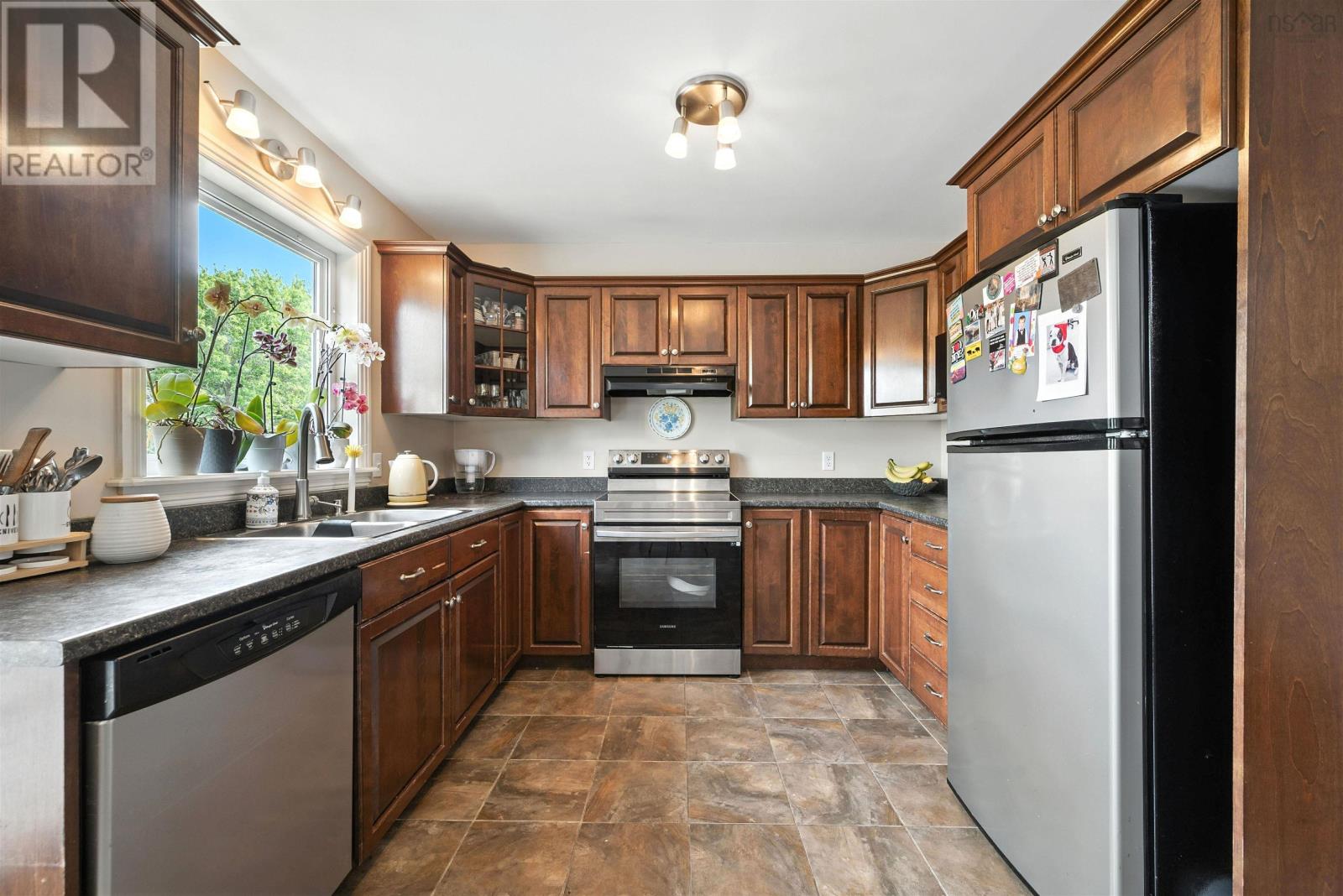 51 North Green Road, Lakeside, Nova Scotia  B3T 2L6 - Photo 10 - 202524322