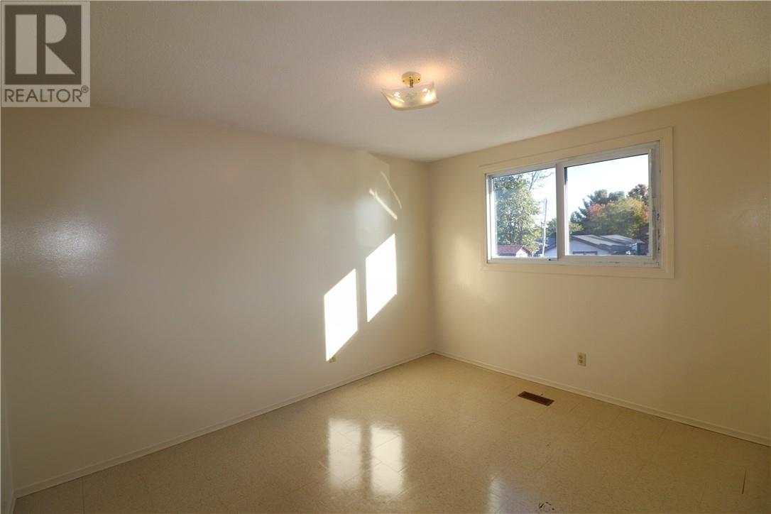 86 Maplewood Crescent, Garson, Ontario  P3L 1G9 - Photo 15 - 2125096