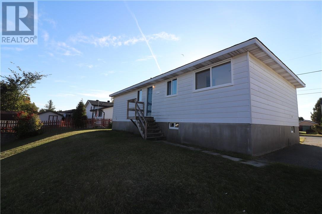 86 Maplewood Crescent, Garson, Ontario  P3L 1G9 - Photo 27 - 2125096