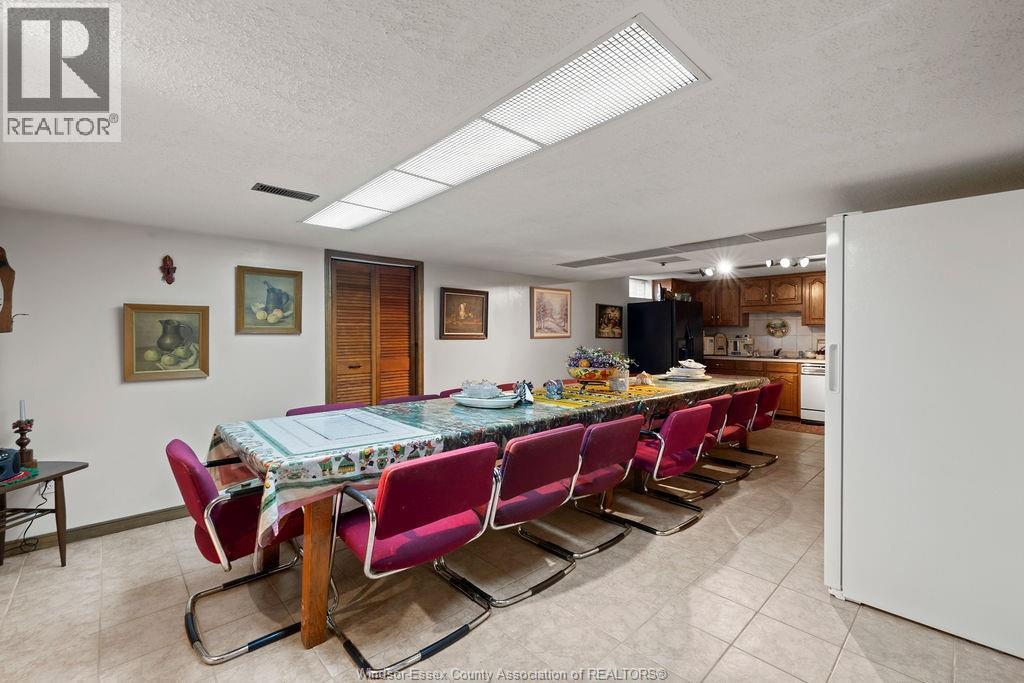 446 Corbett, Tecumseh, Ontario  N8N 4T4 - Photo 38 - 25025644