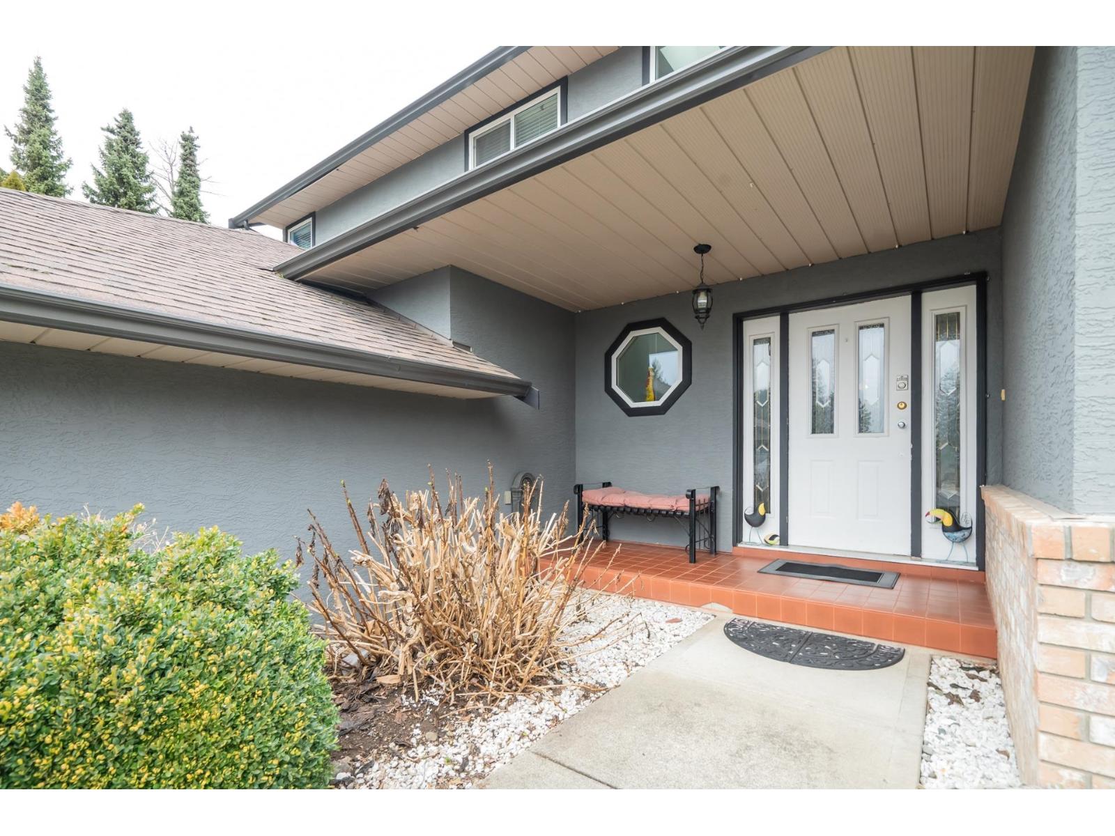 2237 Mountain Drive, Abbotsford, British Columbia  V3G 1E3 - Photo 38 - R3056400