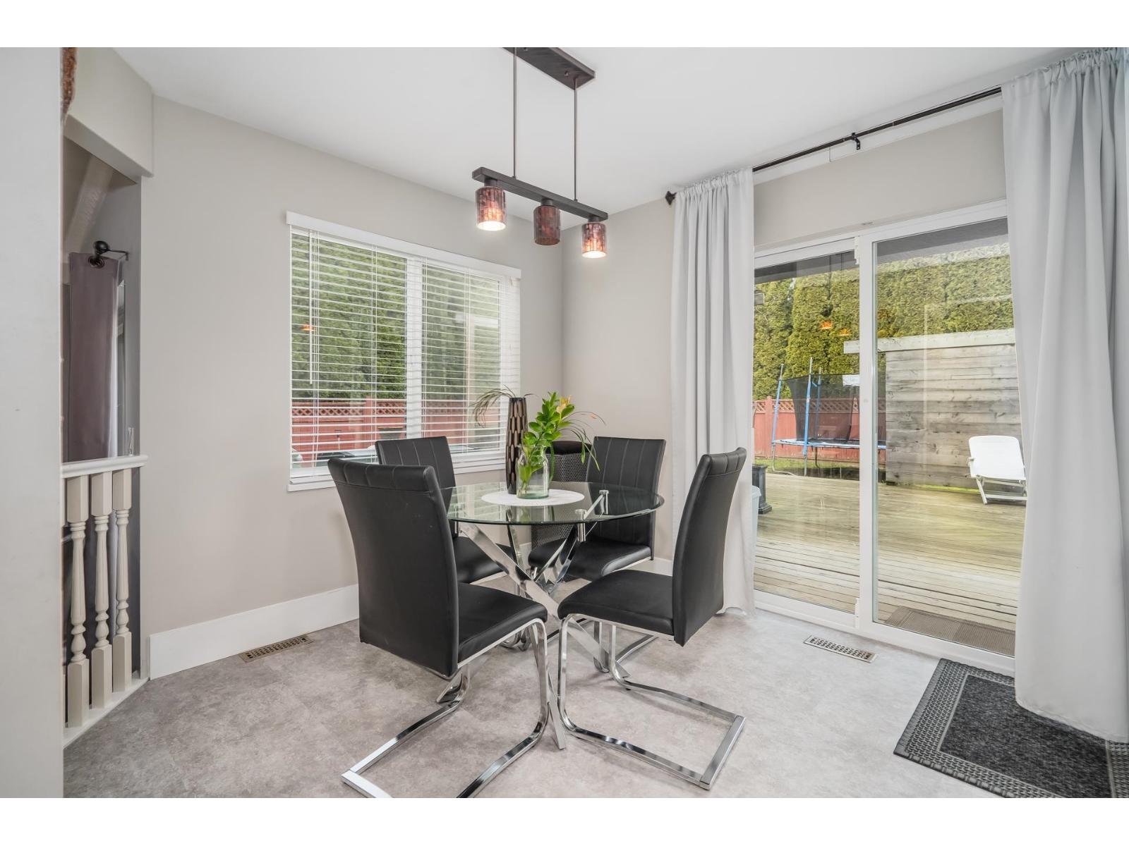 2237 Mountain Drive, Abbotsford, British Columbia  V3G 1E3 - Photo 16 - R3056400