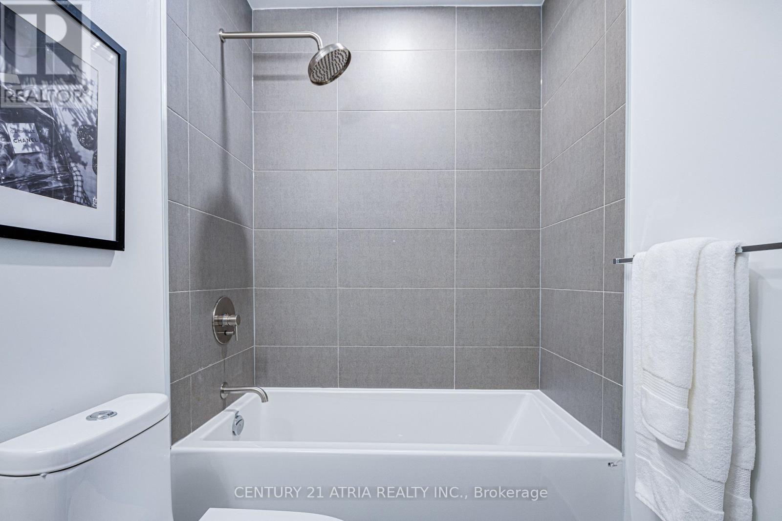322 - 55 Mercer Street, Toronto (Waterfront Communities), Ontario  M5V 0W4 - Photo 17 - C12451303