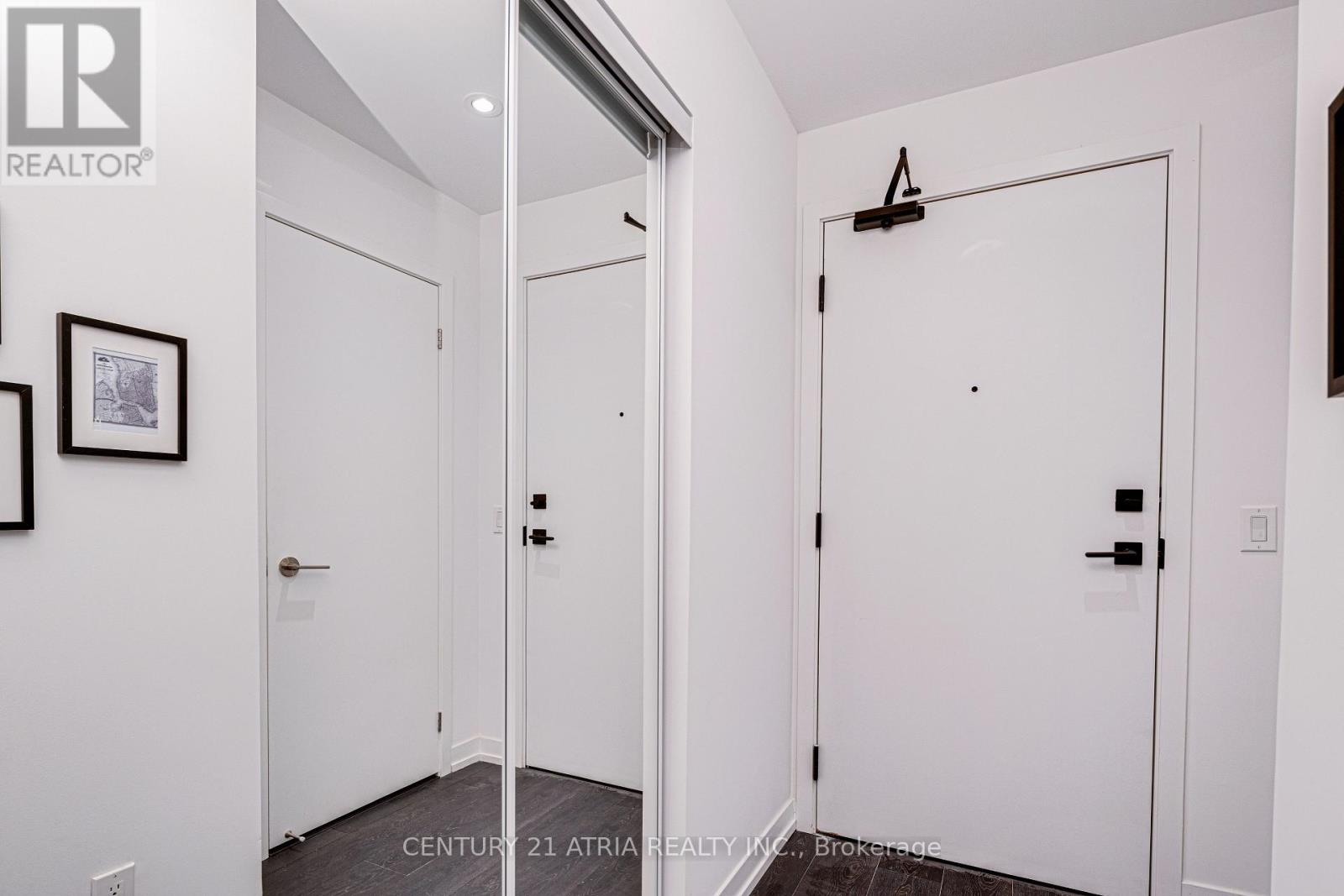 322 - 55 Mercer Street, Toronto (Waterfront Communities), Ontario  M5V 0W4 - Photo 5 - C12451303