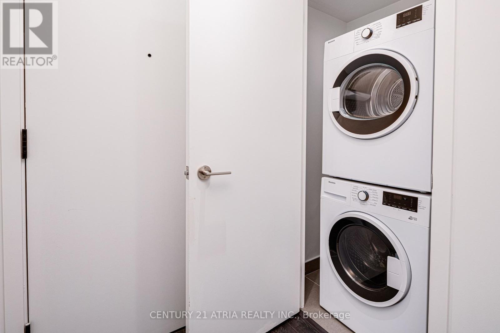322 - 55 Mercer Street, Toronto (Waterfront Communities), Ontario  M5V 0W4 - Photo 6 - C12451303
