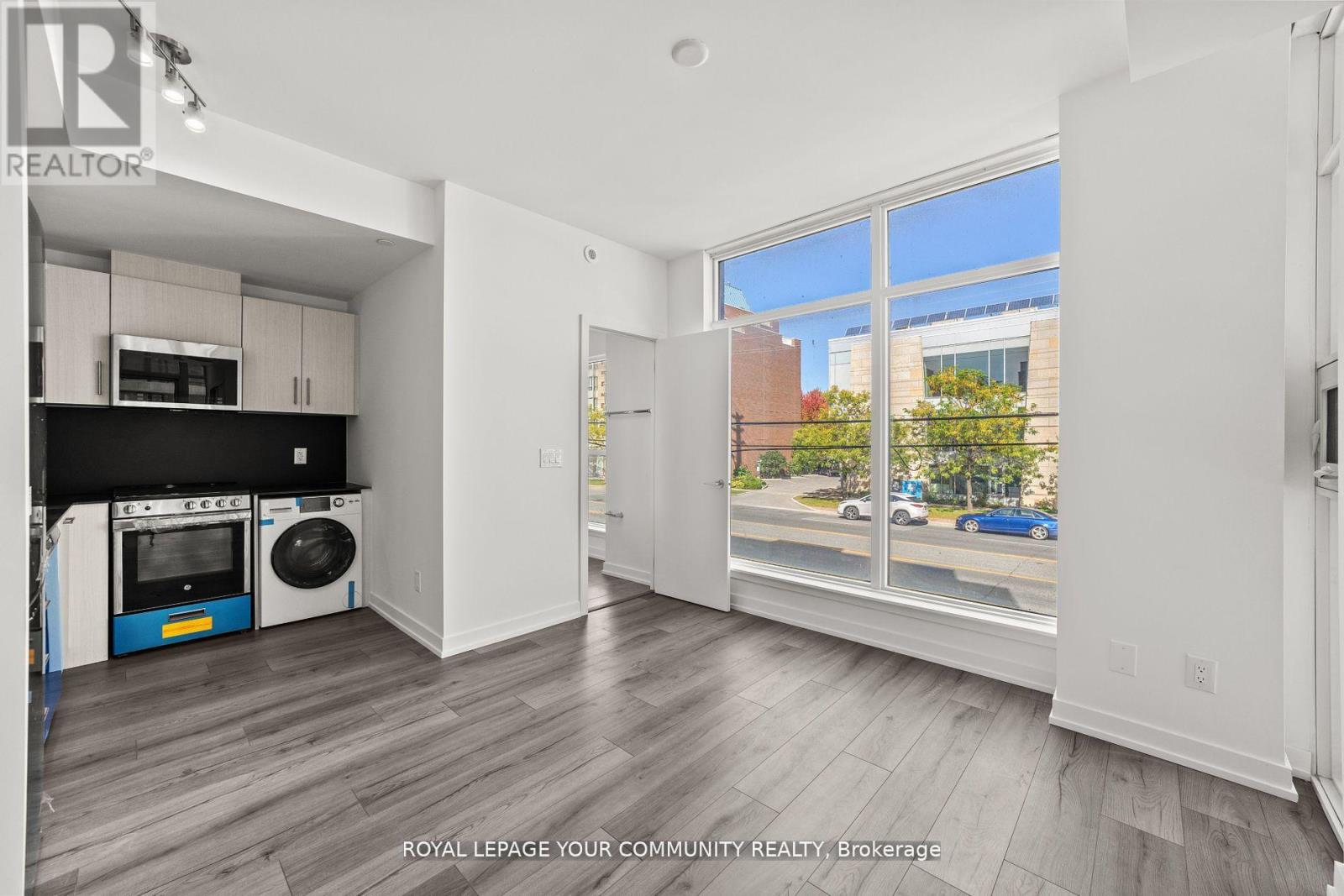 3rd - 11-851 Sheppard Avenue, Toronto, Ontario  L4C 0T4 - Photo 10 - C12451376