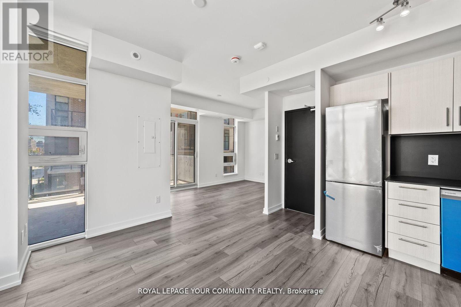 3rd - 11-851 Sheppard Avenue, Toronto, Ontario  L4C 0T4 - Photo 11 - C12451376