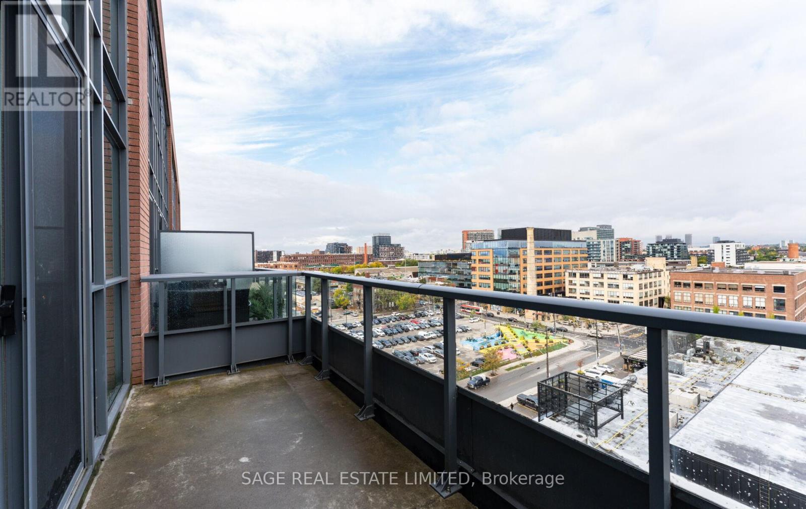 718 - 5 Hanna Avenue, Toronto, Ontario  M6K 0B3 - Photo 16 - C12451403