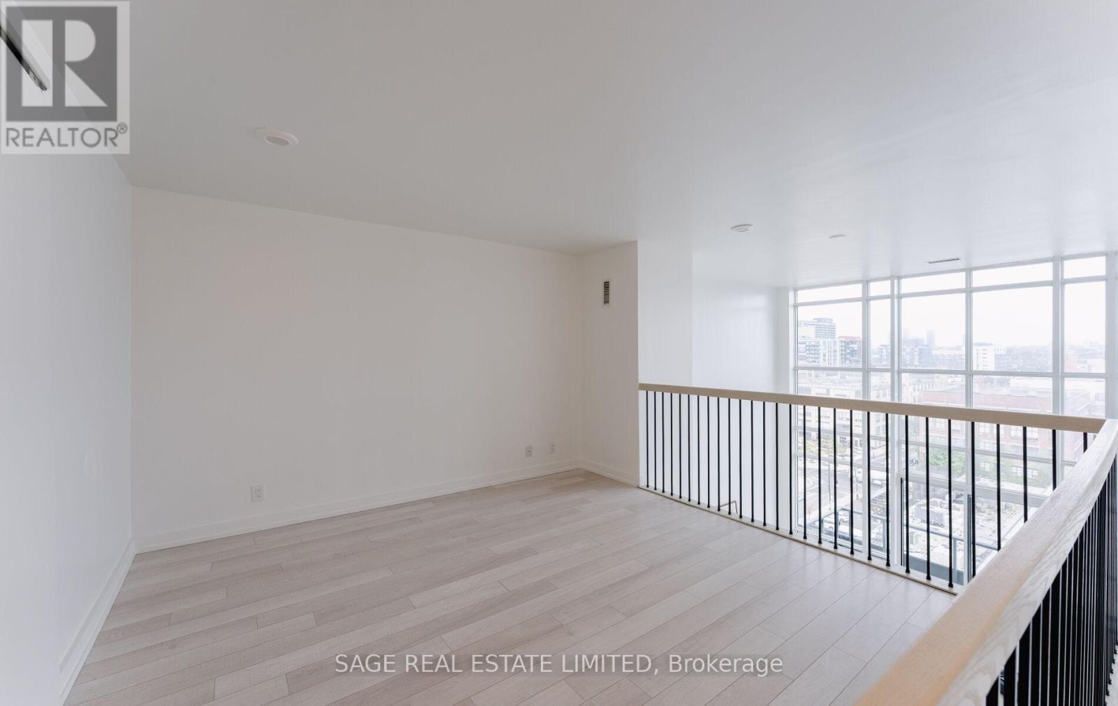 718 - 5 Hanna Avenue, Toronto, Ontario  M6K 0B3 - Photo 22 - C12451403
