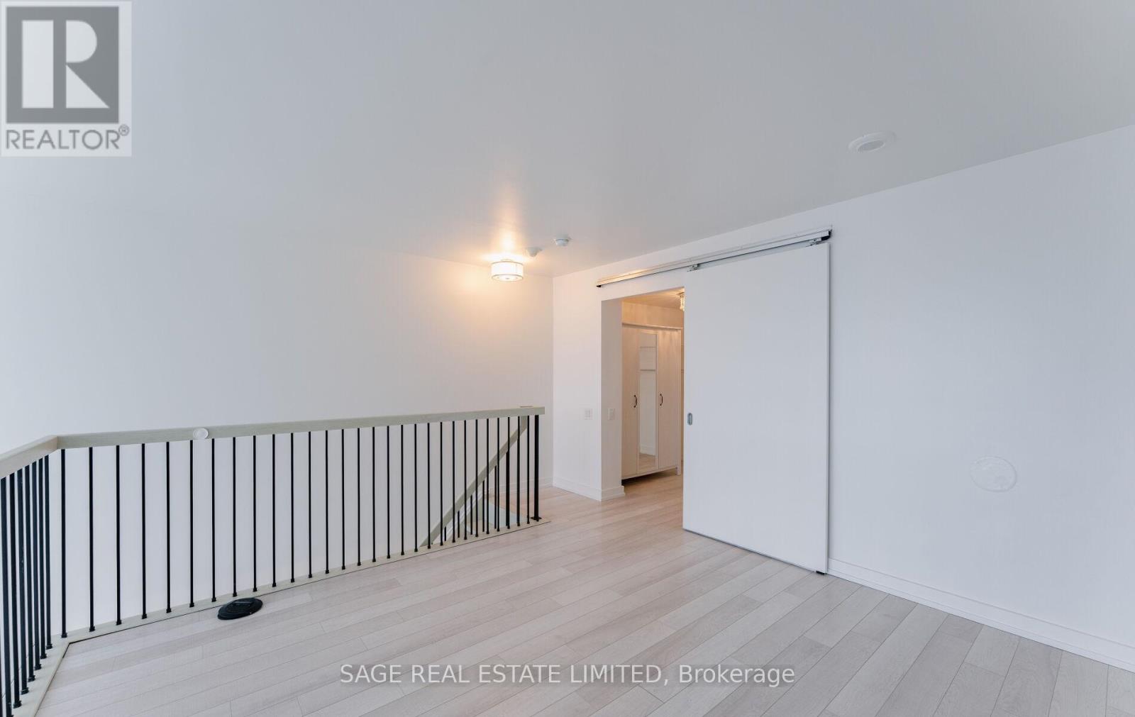 718 - 5 Hanna Avenue, Toronto, Ontario  M6K 0B3 - Photo 24 - C12451403