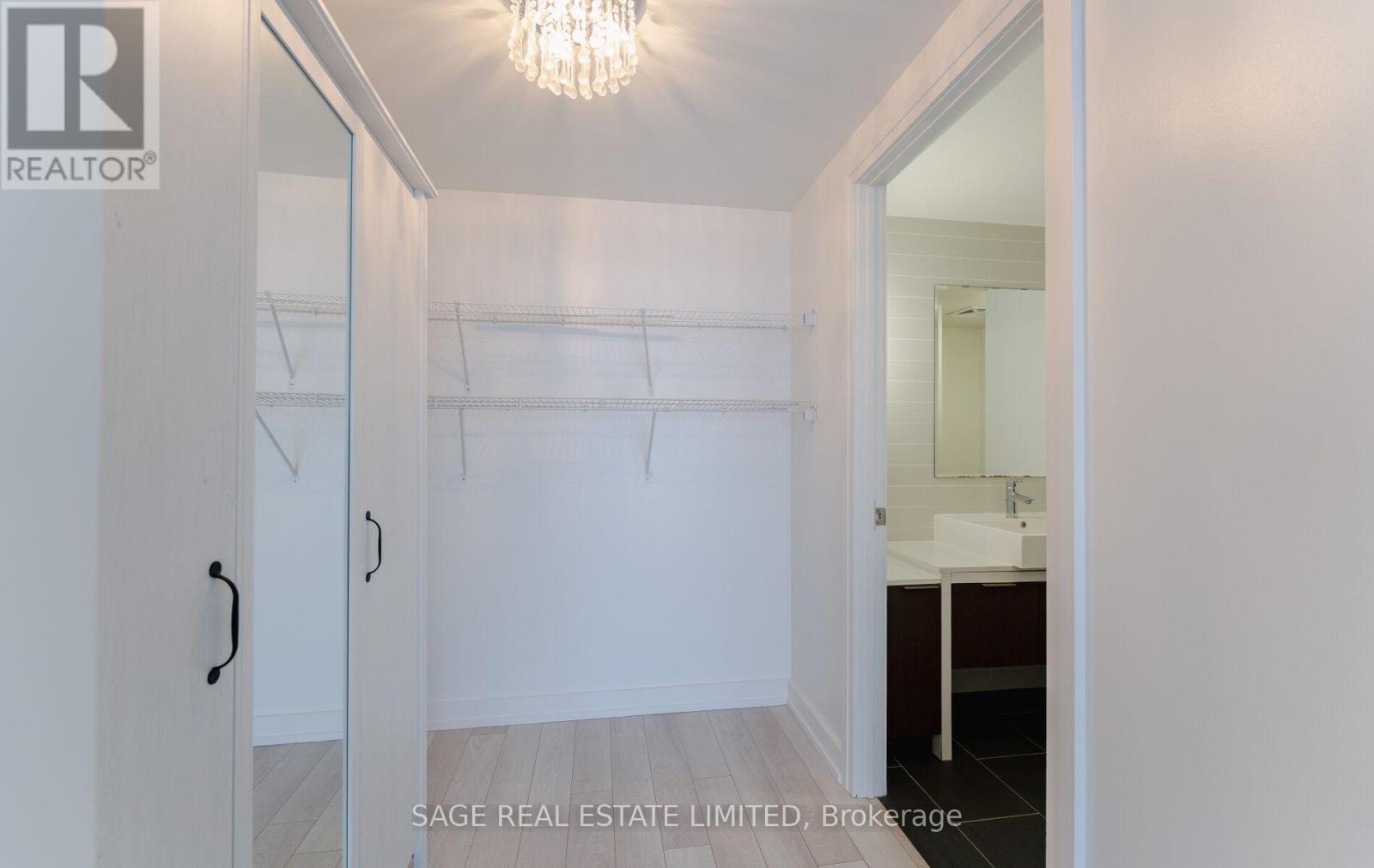 718 - 5 Hanna Avenue, Toronto, Ontario  M6K 0B3 - Photo 28 - C12451403