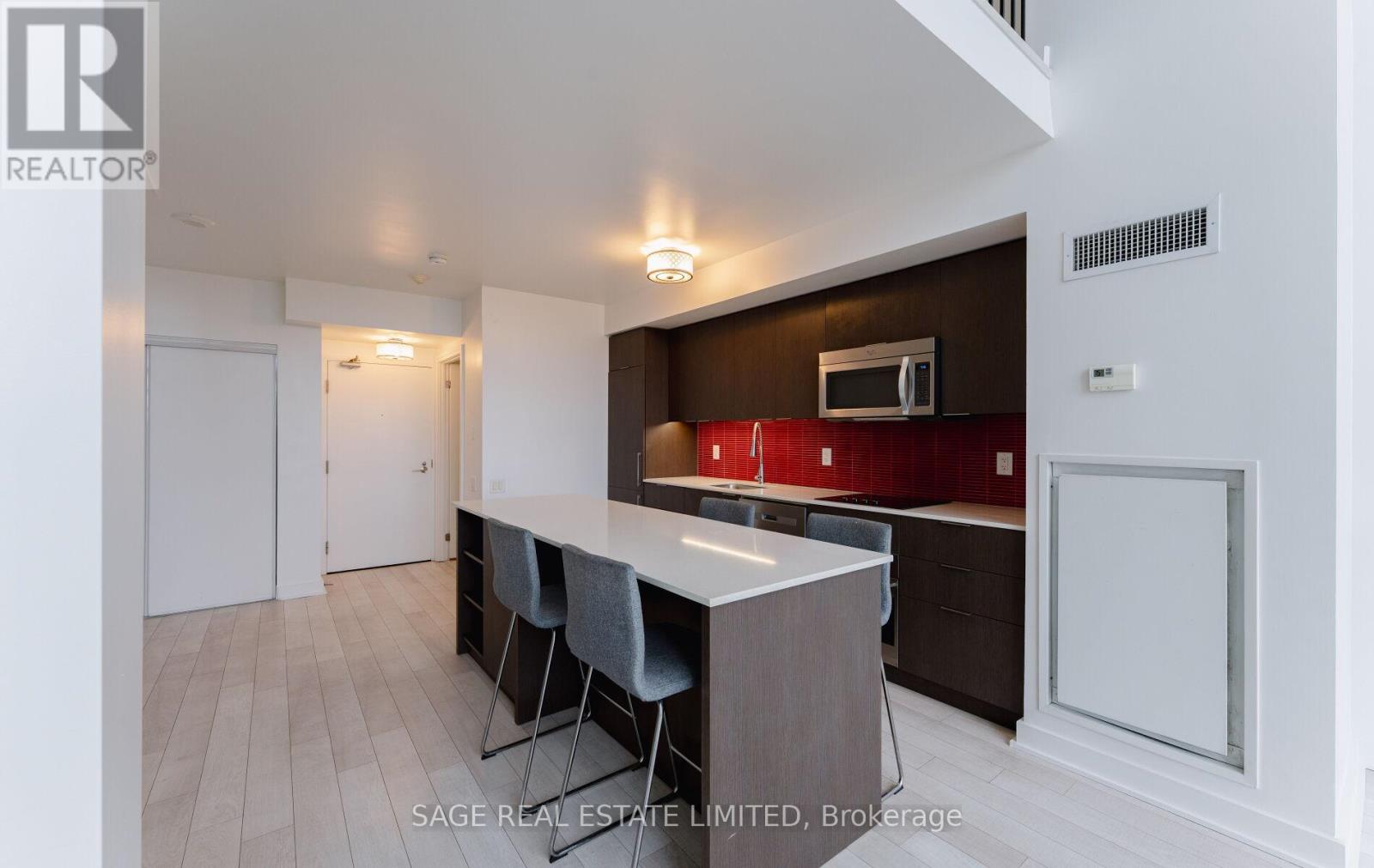 718 - 5 Hanna Avenue, Toronto, Ontario  M6K 0B3 - Photo 9 - C12451403
