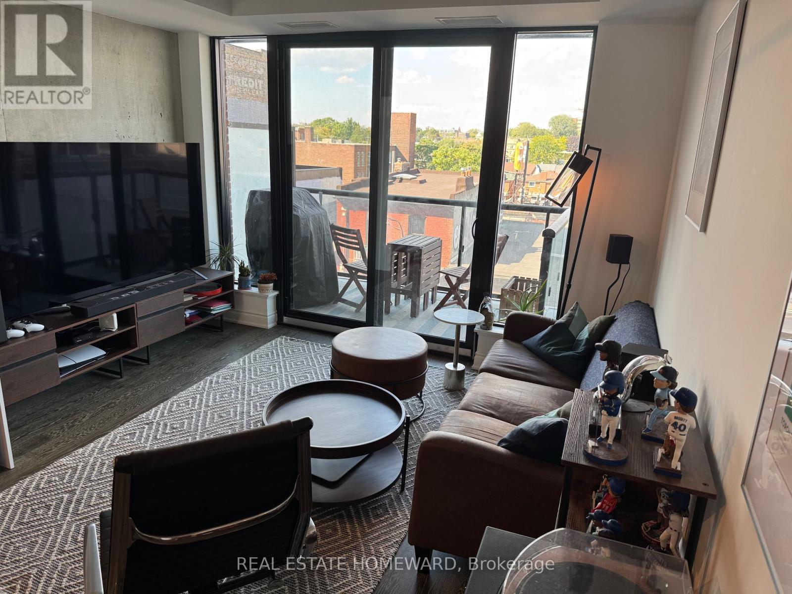 501 - 608 Richmond Street W, Toronto, Ontario  M5V 0N9 - Photo 2 - C12451407