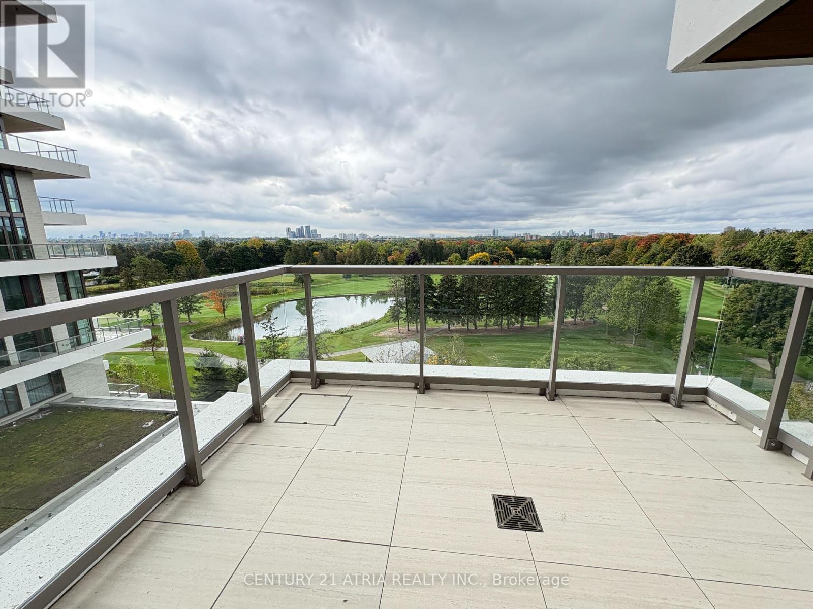 605 - 397 ROYAL ORCHARD BOULEVARD, Markham, Ontario