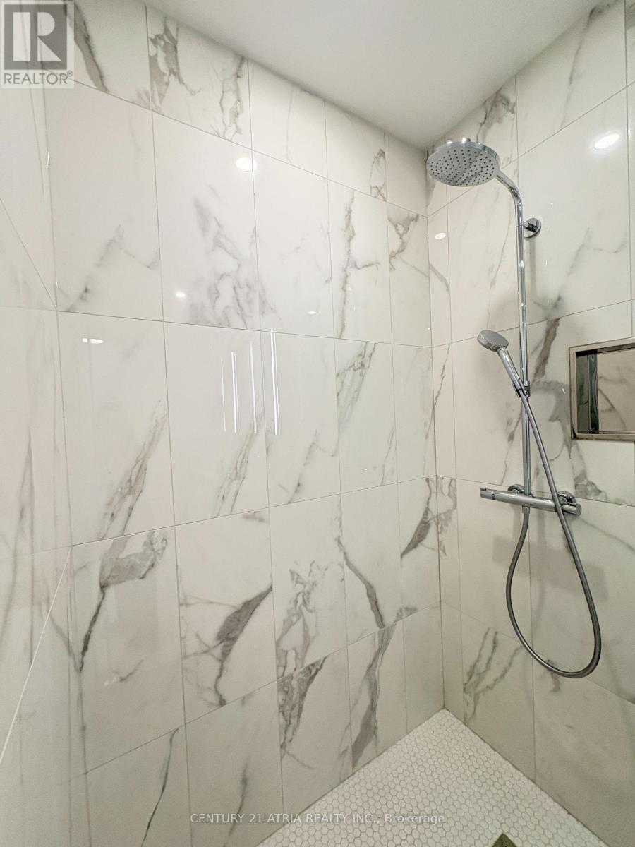 605 - 397 Royal Orchard Boulevard, Markham, Ontario  L3T 0H3 - Photo 34 - N12450111