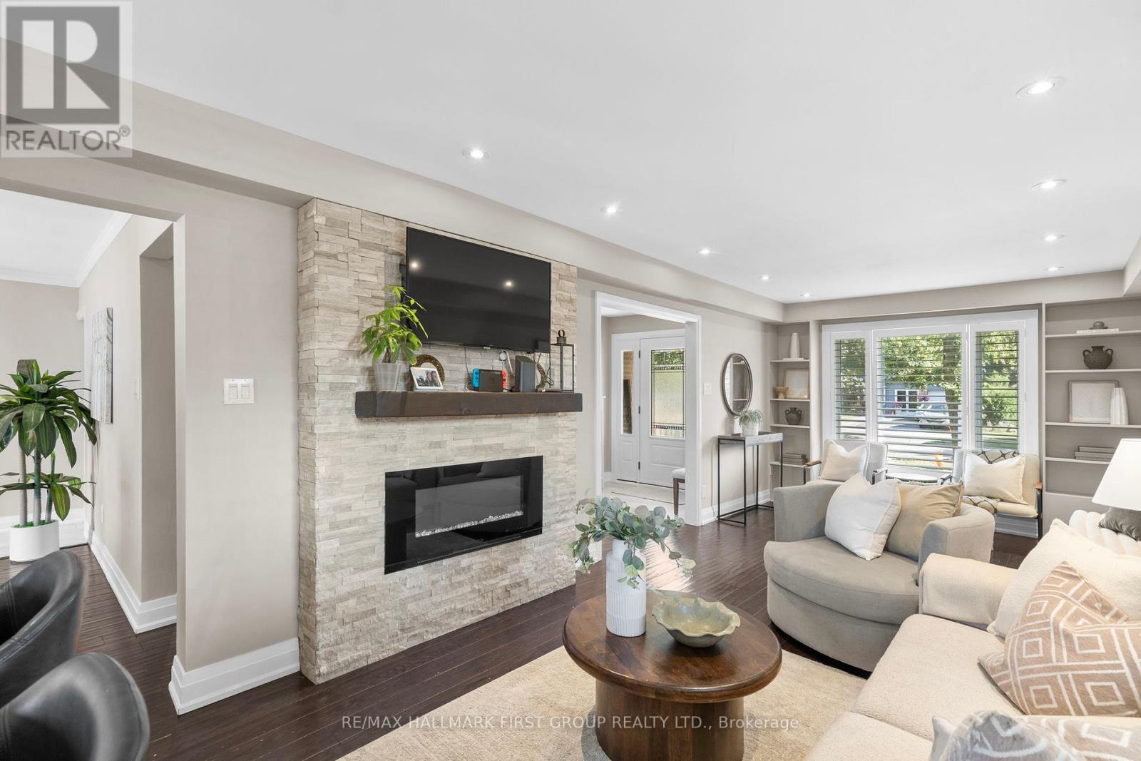 157 Michael Boulevard, Whitby (Lynde Creek), Ontario  L1N 5W4 - Photo 2 - E12451283