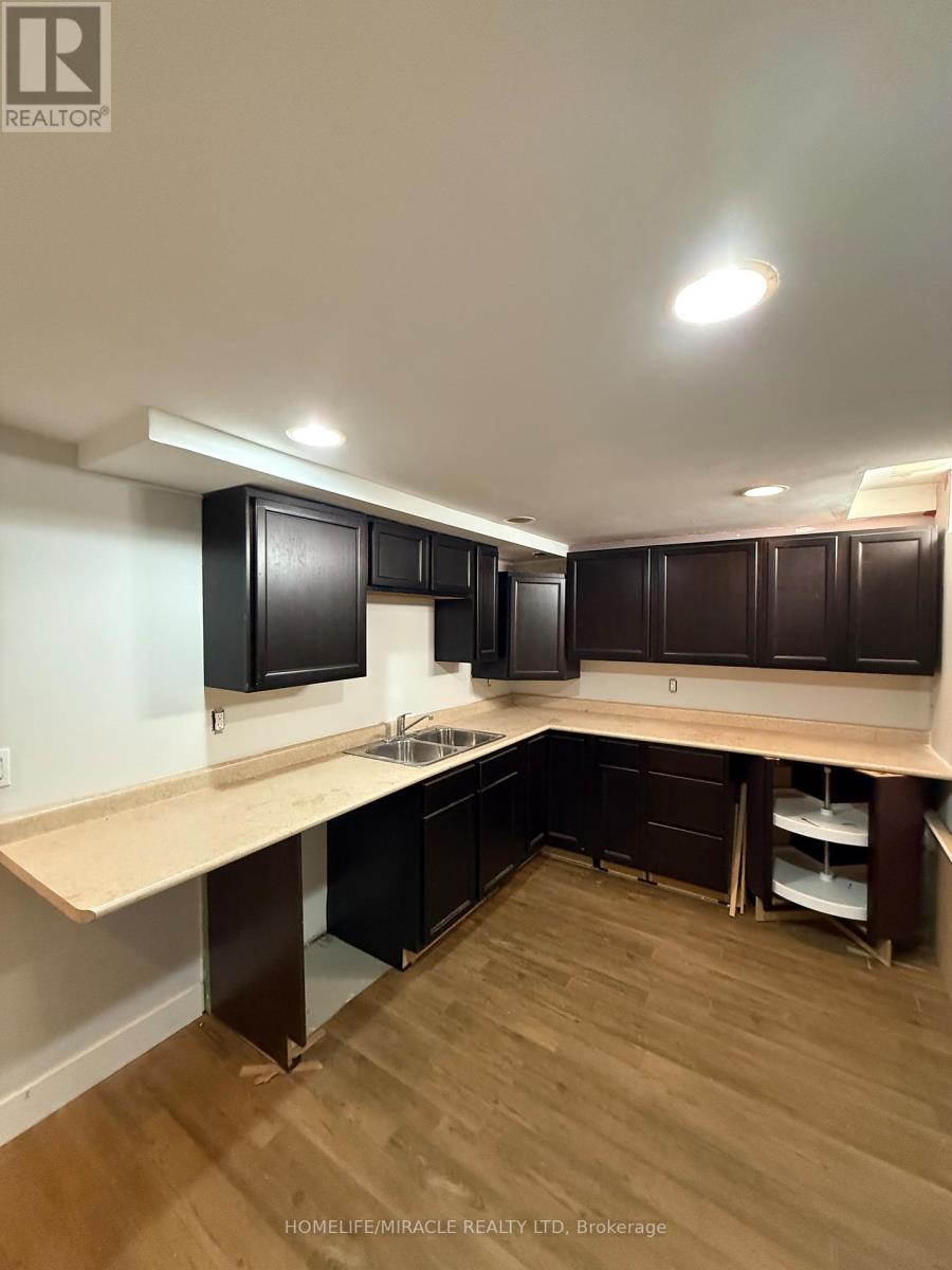 580 Daylight Crescent, Pickering (Woodlands), Ontario  L1V 6A9 - Photo 23 - E12451287