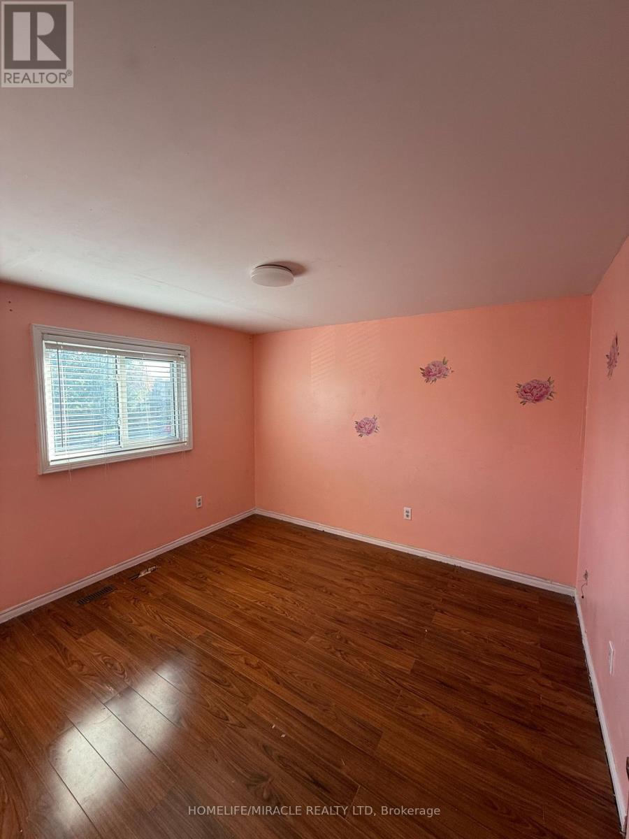 44 Knapton Avenue, Ajax (Central), Ontario  L1S 5W1 - Photo 12 - E12451322