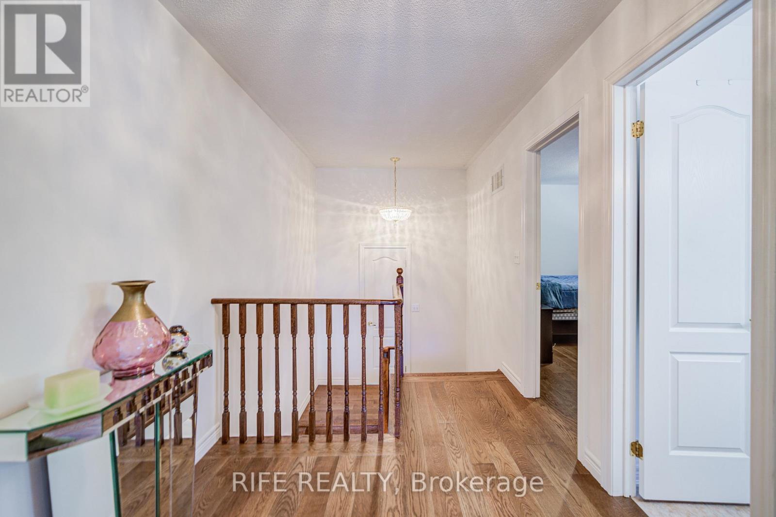 106 Craggview Drive, Toronto (West Hill), Ontario  M1E 2L8 - Photo 11 - E12451395
