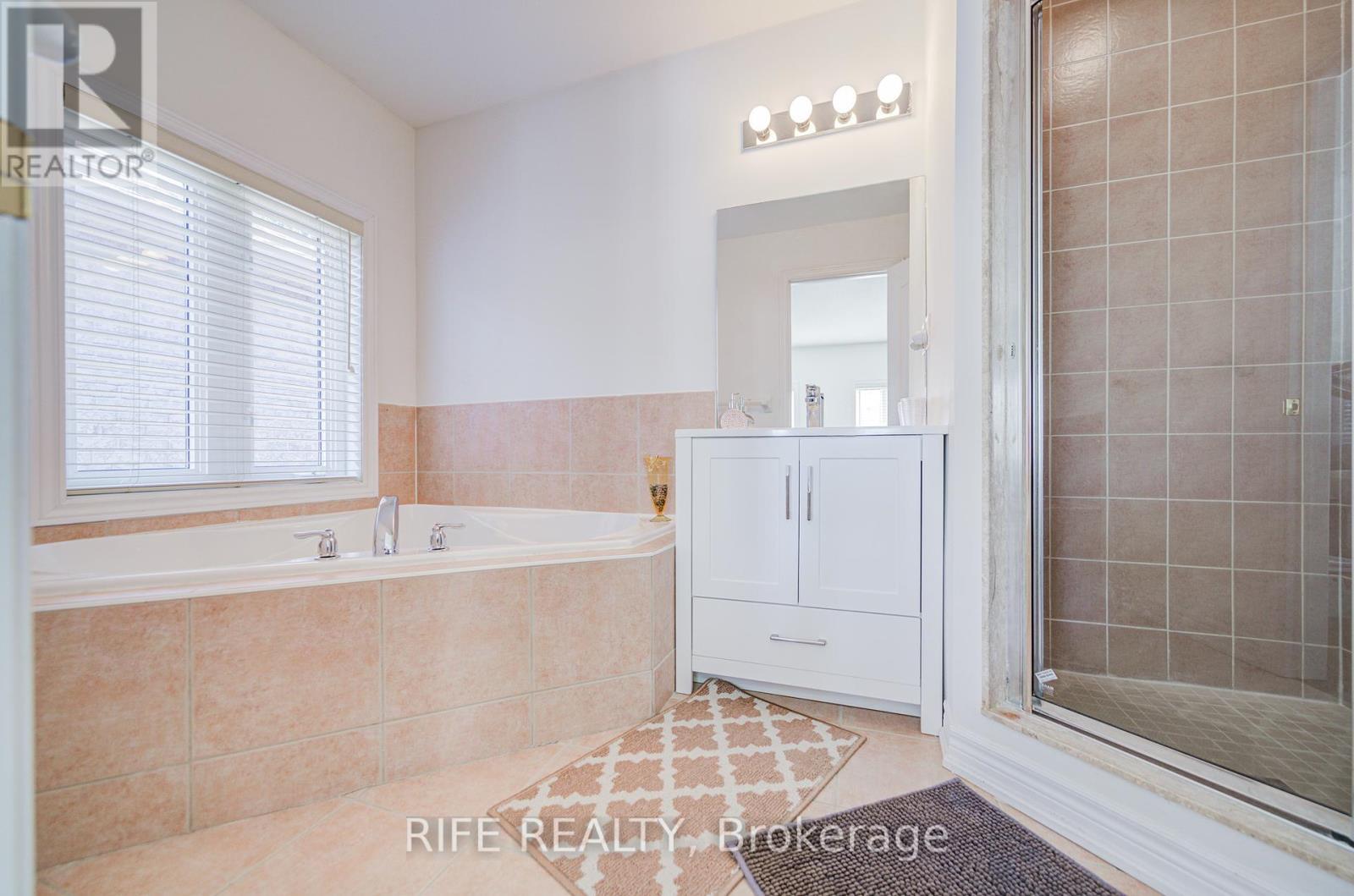 106 Craggview Drive, Toronto (West Hill), Ontario  M1E 2L8 - Photo 20 - E12451395