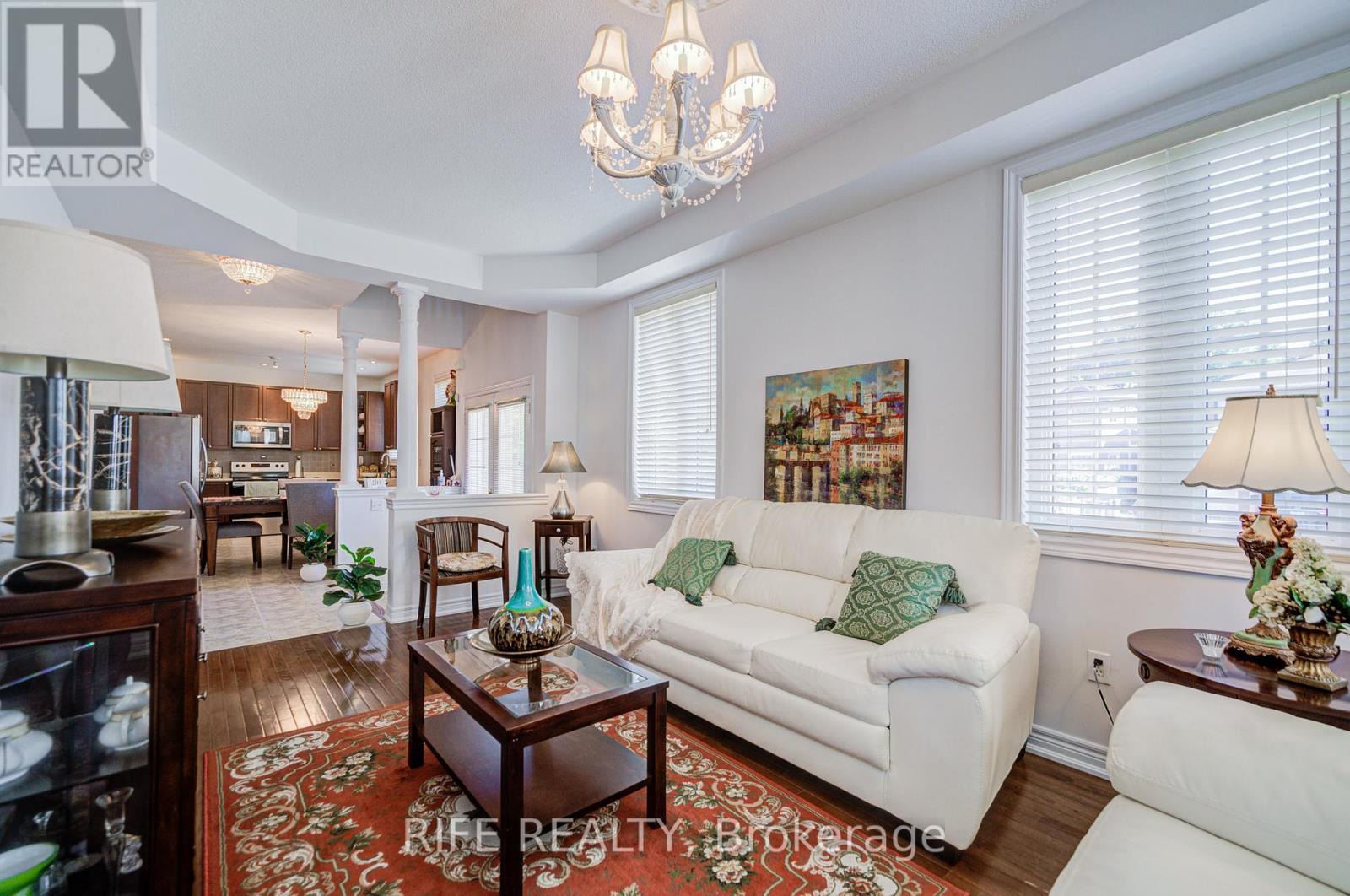 106 Craggview Drive, Toronto (West Hill), Ontario  M1E 2L8 - Photo 4 - E12451395