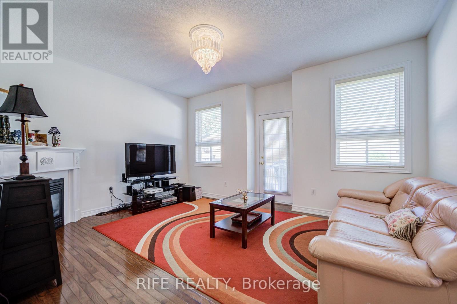 106 Craggview Drive, Toronto (West Hill), Ontario  M1E 2L8 - Photo 8 - E12451395