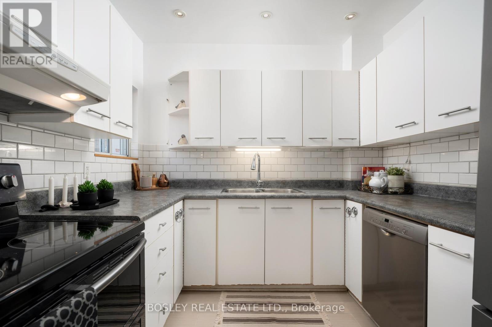 181 Monarch Park Avenue, Toronto (Danforth), Ontario  M4J 4R7 - Photo 8 - E12451413