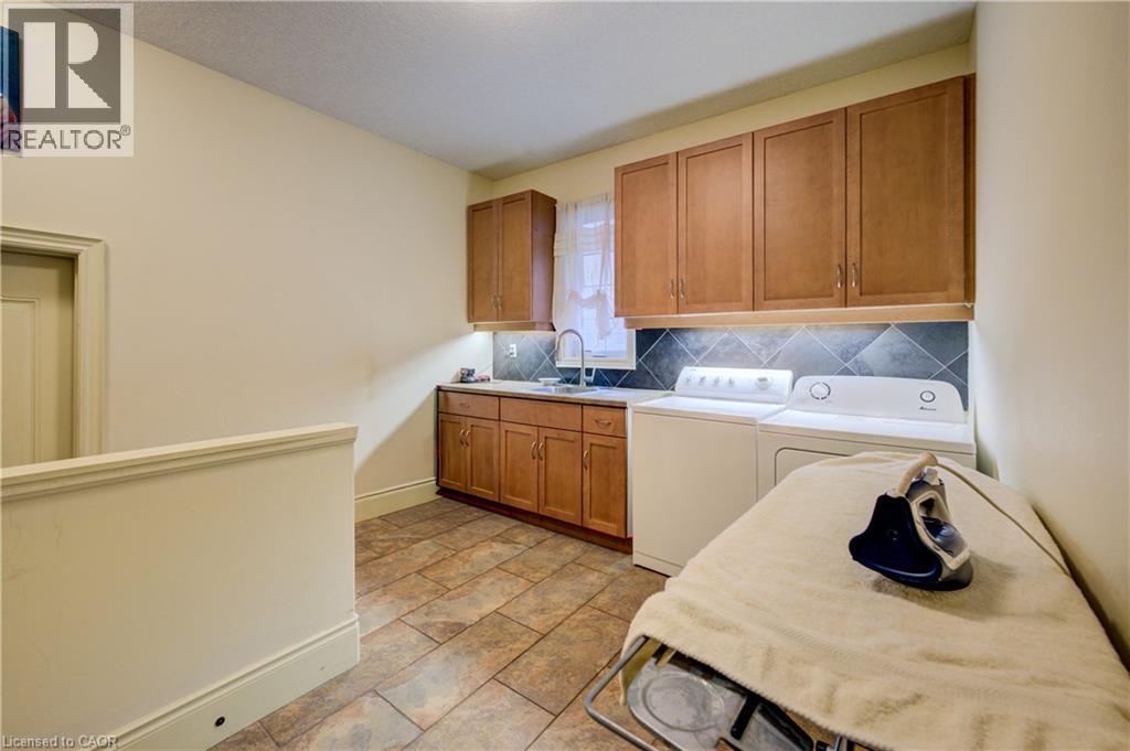 431 Deer Ridge Drive, Kitchener, Ontario  N2P 2T3 - Photo 27 - 40777294