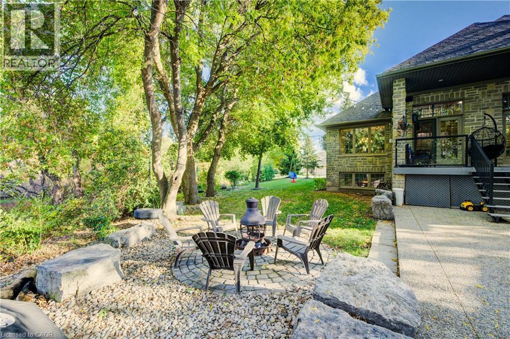 431 Deer Ridge Drive, Kitchener, Ontario  N2P 2T3 - Photo 4 - 40777294