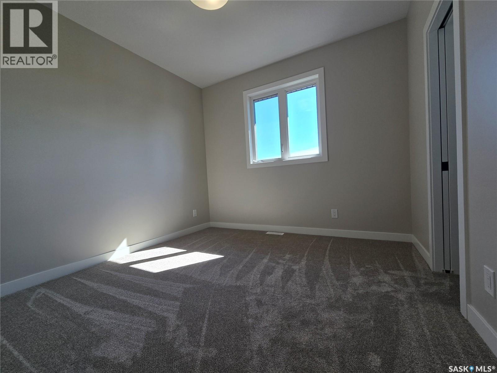 3 Kenney Crescent, Weyburn, Saskatchewan  S4H 0K5 - Photo 28 - SK016290